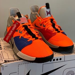 Nike x NASA PG3 men’s size 13